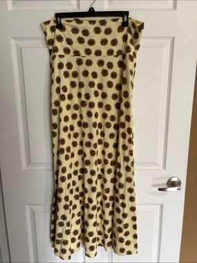 LuLaRoe Light Yellow Maxi A-Line Skirt with Brown Sunflowers